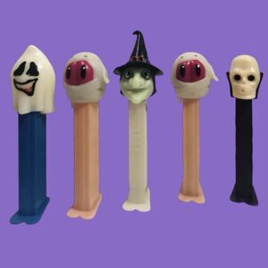 Vintage Halloween PEZ Dispensers 5 Creepy Collectibles Skull Mummy Witch Ghost